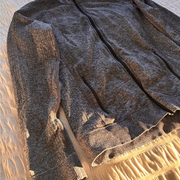 lululemon athletica Gray Performance Jacket - Picture 5 of 8